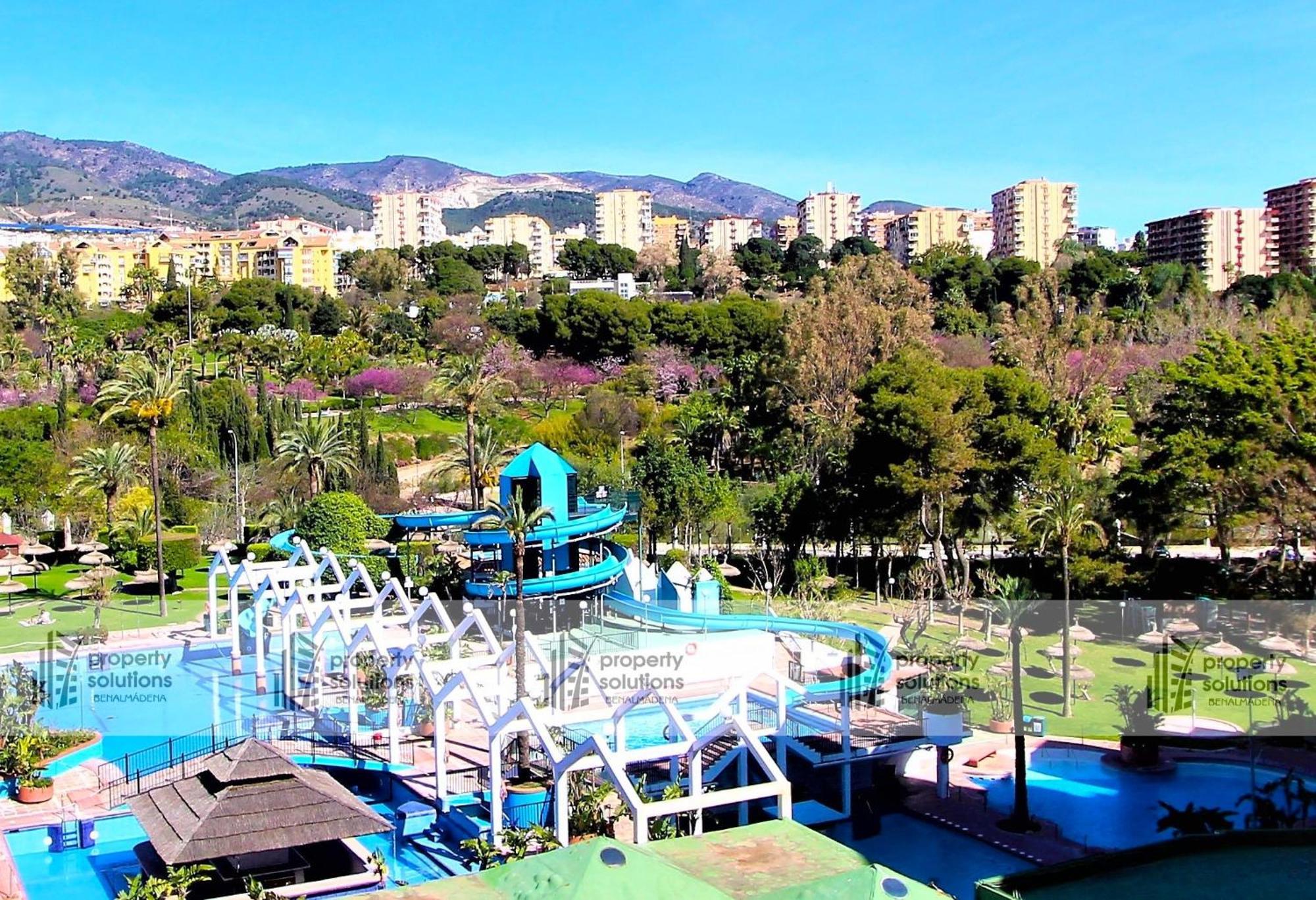 Benalbeach 1010 - Vista Al Mar - Piscina Todo El Ano - Primera Linea De Playa Benalmádena Exterior foto